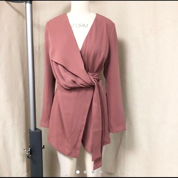 Gorgeous playsuit in Mink Lavish Alice - Picture 5 of 9